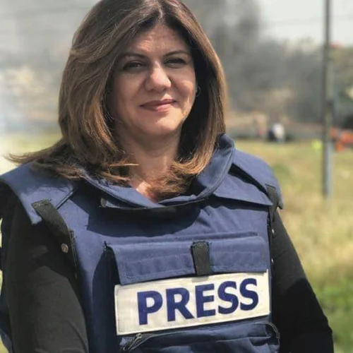 Shireen Abu Akleh bust
